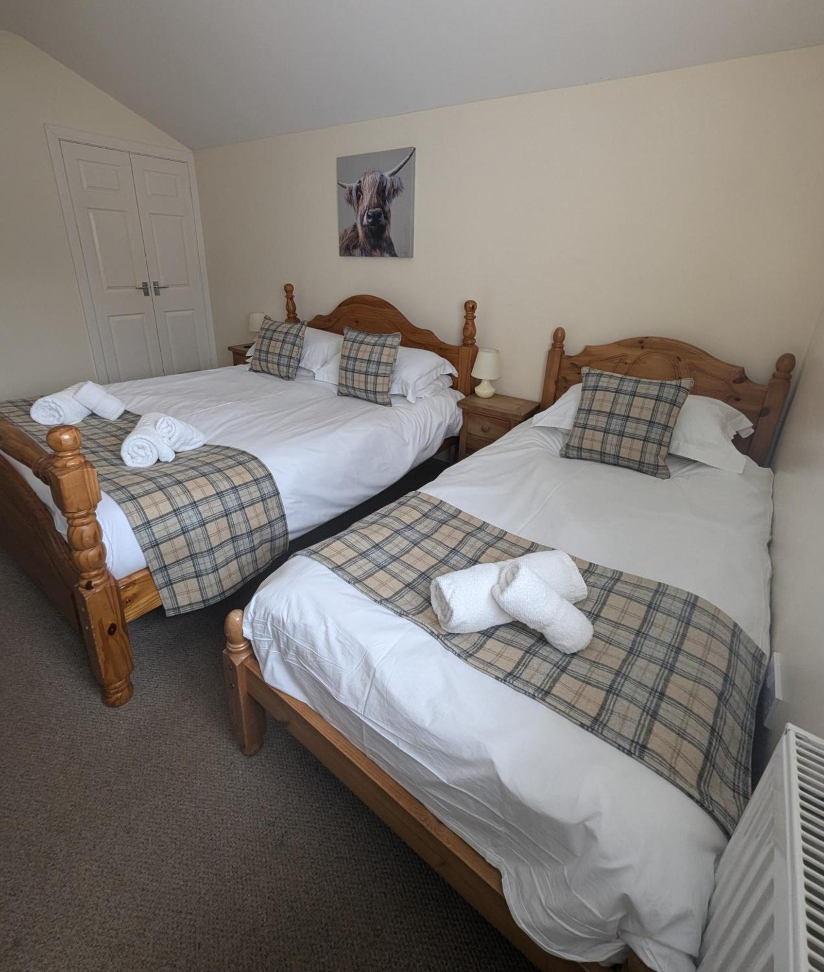 The Yew Tree At Longhope Motel Buitenkant foto